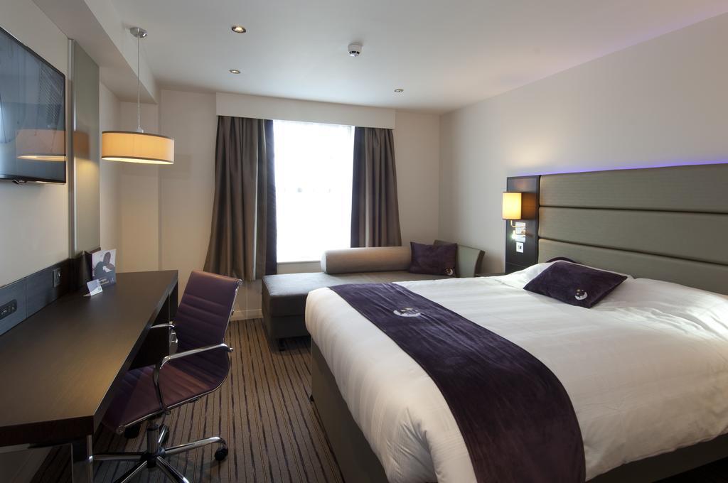 Premier Inn York North Habitación foto