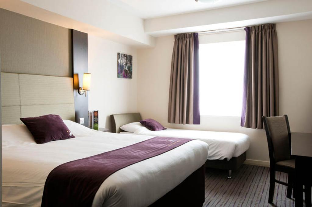 Premier Inn York North Habitación foto